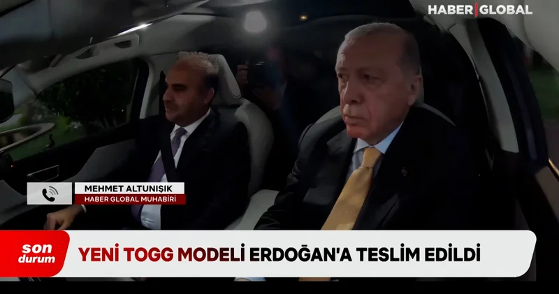 Cumhurbaşkanı Erdoğan, yeni TOGG TF10 ile deneme sürüşü yaptı