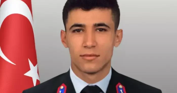 Bakan Yerlikaya duyurdu! Kahraman jandarmamız Uzman Çavuş Yücel Yeşil şehit oldu