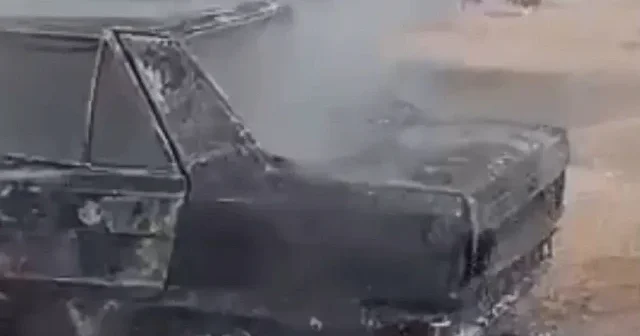 Şanlıurfa’da otomobilini ateşe verdi VİDEO İZLE