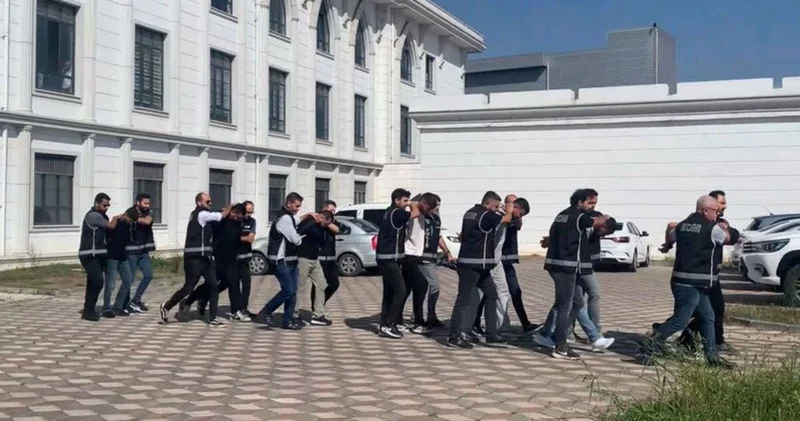 Hac organizatörü cinayetinde 7 tutuklama! Evlerden yüklü miktarda para ve silah çıktı