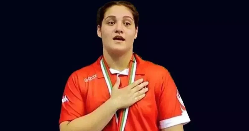 Büşra Işıldar, Avustralyalı Sue Emma Greentree i 4 2 yenerek finale yükseldi