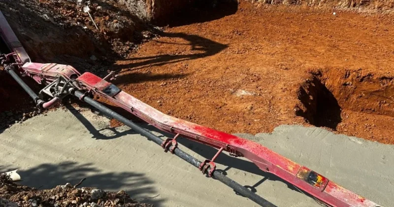Uşak’ta beton pompası kırıldı: 2 işçi yaralı Sözcü Gazetesi