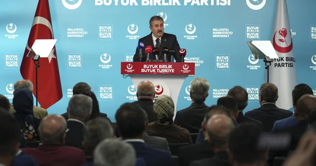 BBP Genel Başkanı Destici, MKYK öncesi basın toplantısı düzenledi: Ankara Haberleri
