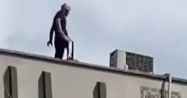 İntihar girişiminde bulunan vatandaşa müdahale anı kamerada VİDEO İZLE