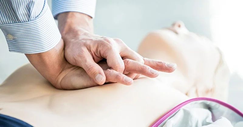 İlk yardımda doğru bilinen yanlışlar ciddi tehlike oluşturabiliyor