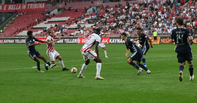 Samsunspor ligdeki ilk mağlubiyetini evinde aldı Sözcü Gazetesi