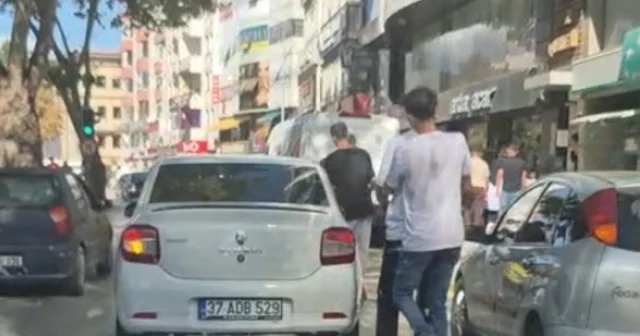 Çocukların skuter ile tehlikeli yolculuğu kamerada Kastamonu Haberleri