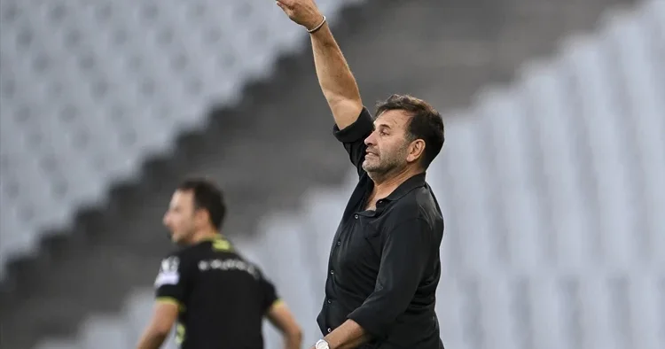 Okan Buruk tan galibiyet sonrası Victor Osimhen için açıklama!