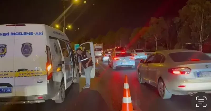 İzmir de bariyere çarpan motosikletin sürücüsü öldü