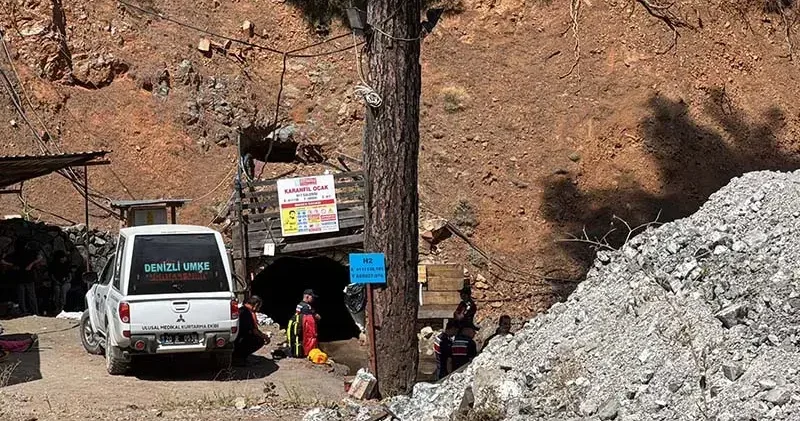 Krom madeninde mahsur kalan 2 işçi, 25 saat sonra kurtarıldı