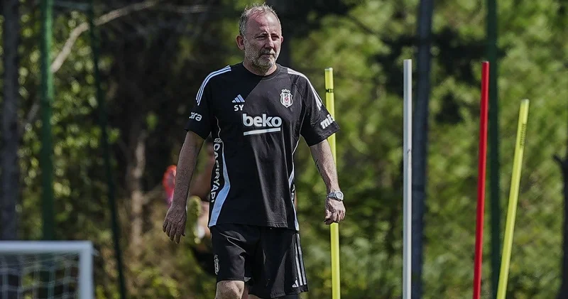 Sergen Yalçın tercihini yaptı: Beşiktaş ın Başakşehir maçı 11 i belli oldu