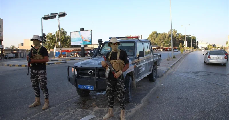 Trablus ta iki gün süren çatışmalarda 6 kişinin öldüğü, 70 kişinin de yaralandığı duyuruldu
