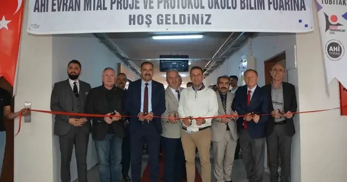 Meslek liselilerden Bilim Fuarı için 19 farklı proje