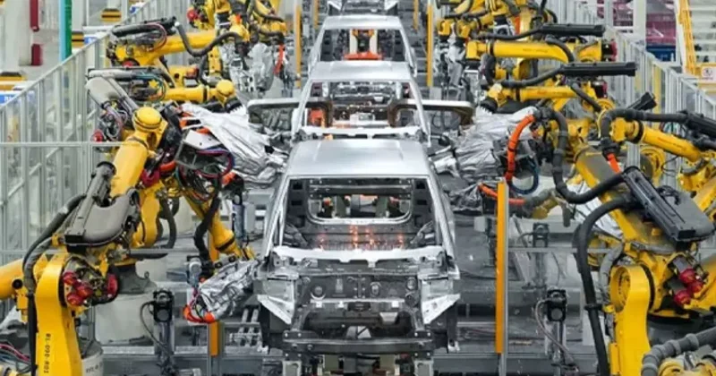 Otomotiv sektöründe kriz: Bir marka daha fabrika kapatıyor!