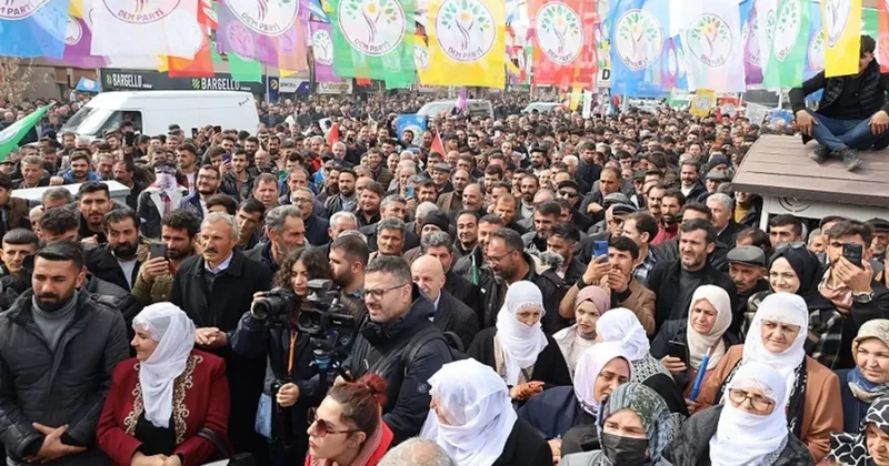 DEM Parti sokağa iniyor! Sırrı Süreyya Önder in yerine kim geçecek? Sözcü Gazetesi
