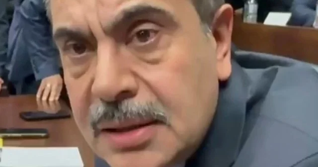 Yusuf Tekin den 12 yıllık zorunlu eğitim sistemine ilişkin son dakika açıklaması... Eğitim sistemi değişekcek mi? VİDEO İZLE