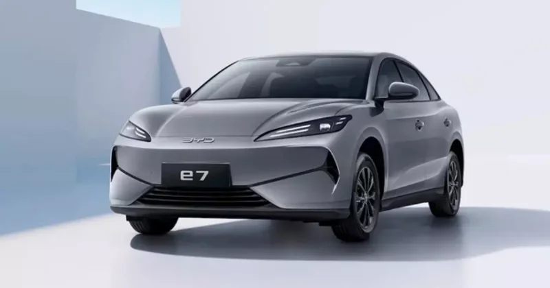 Türkiye de piyasayı sallayacak! BYD e7, Egea fiyatının üçte birine denk geliyor!