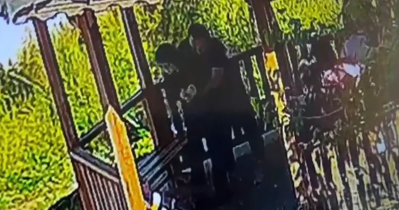 Heimlich manevrası yine hayat kurtardı! Şırnak ta beden eğitimi öğretmeni öğrencisini kurtardı