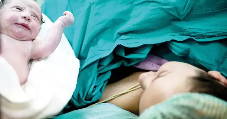 Doğurganlık hızı düştü... Geçen yıl 937 bin bebek dünyaya geldi