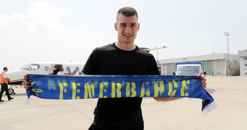 Fenerbahçe Livakovic in yerine dünya yıldızı buldu