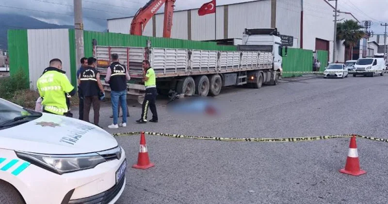 Hatay da feci kaza! Tırla çarpışan motosikletin 16 yaşındaki sürücüsü öldü