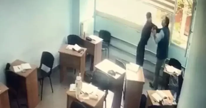 Özel kurs merkezine dalıp öğrenciyi darp etti! İkinci skandal dershaneden: Kendi imkanlarımızla hastaneye gittim