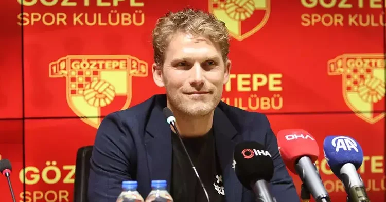 Göztepe Başkanı Rasmus Ankersen, kulübün 100. yılını kutladı