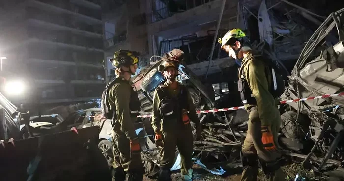 İsrail ordusu İran’ın onlarca yeni füze fırlattığını açıkladı