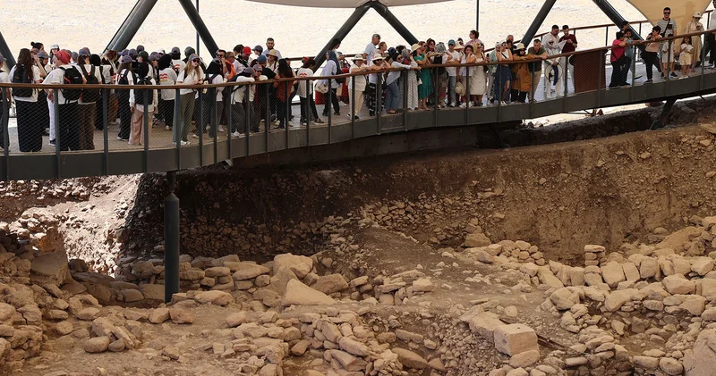 Tarihin sıfır noktası Göbeklitepe de ziyaretçi yoğunluğu