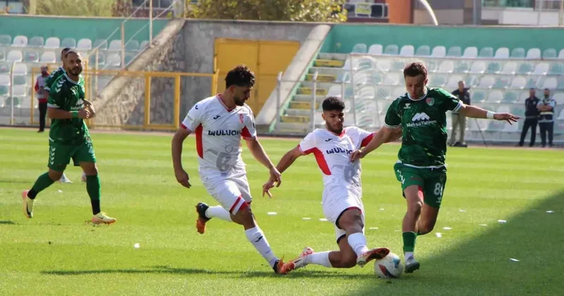 2. Lig i finalde kaçıran Süper Lig efsanesi şampiyon hocaya veda etti