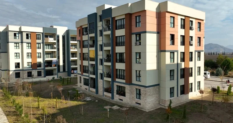 TOKİ 5 bin 899 konutu hak sahiplerine teslim etti