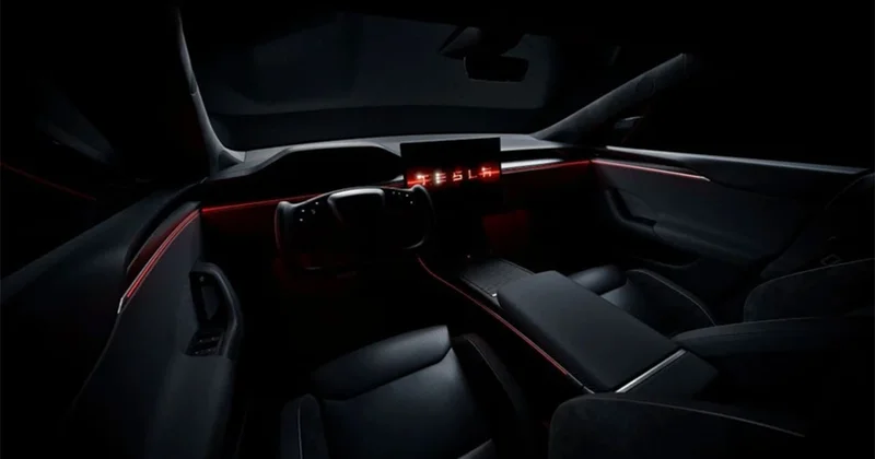 Tesla güncellenmiş modellerle fiyatları yükseltti