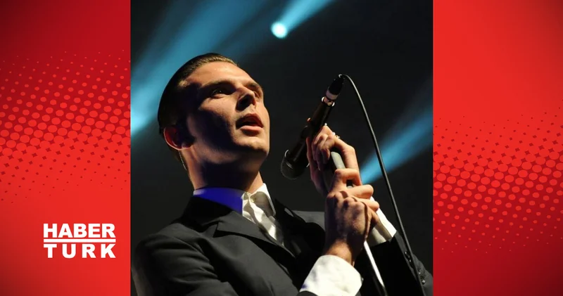 Hurts ten duygusal ve elektronik konser