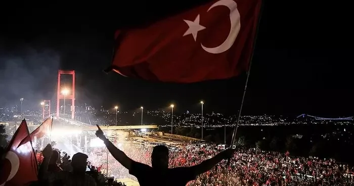 15 Temmuz un üzerinden 9 yıl geçti! Dikkat çeken veriler: 713 bin 337 kişiye işlem, 126 bin 796 kişiye tutuklama...