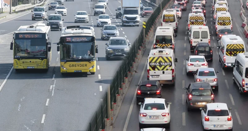 Okul servisleri ve toplu taşıma için yeni zorunluluk: Bugün başladı!