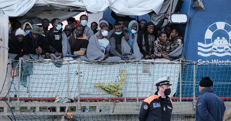 Yunanistan teyakkuz da, Libya Girit yeni kaçakçılık hattı