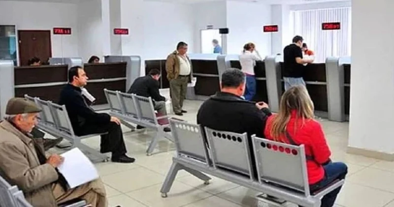 Milyonlarca müşterisi olan dev bankayı sattılar: Yeni sahibi belli oldu