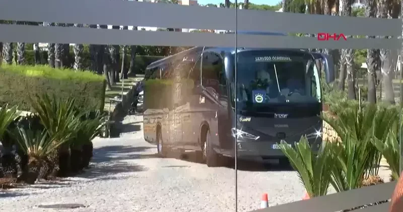 Fenerbahçe kamp için Portekiz’e ulaştı