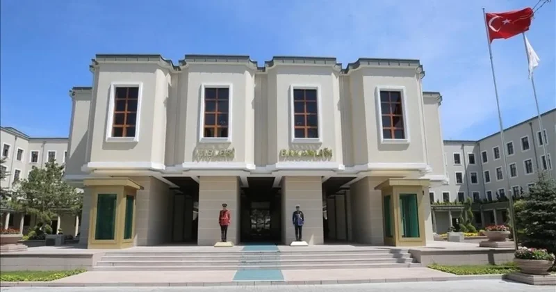 İçişleri Bakanlığı ndan Atatürk ve Türk Bayrağı açıklaması: Alçak bir iftiradır!