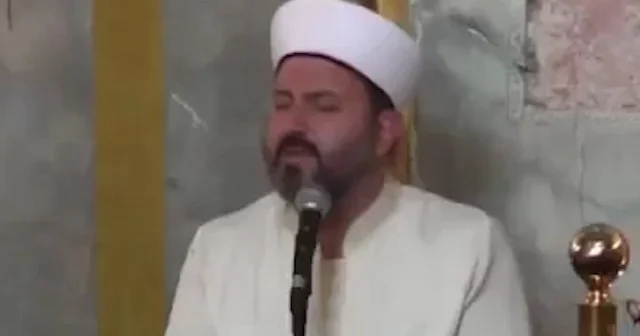 İTÜ deki ayet hazımsızlığına en güzel yanıt: Ayasofya Camii imamından En am 162 ve 163. ayetler ile aşr ı şerif VİDEO İZLE