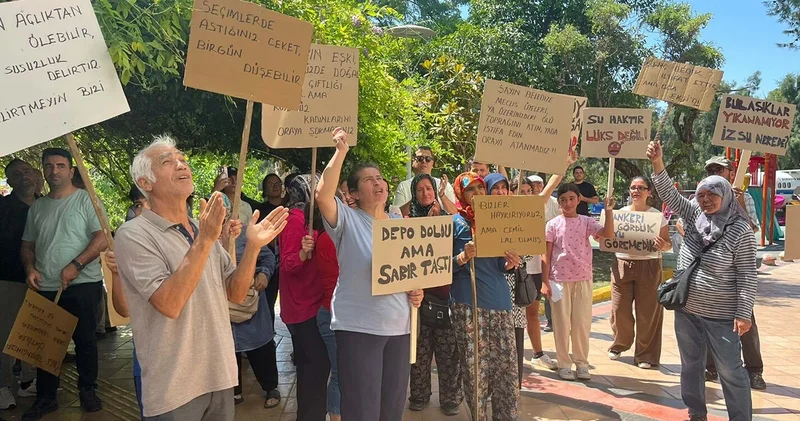 İzmir de Yakaköy Mahallesi sakinlerinden su eylemi: Klimanın suyunu klozete su döker olduk