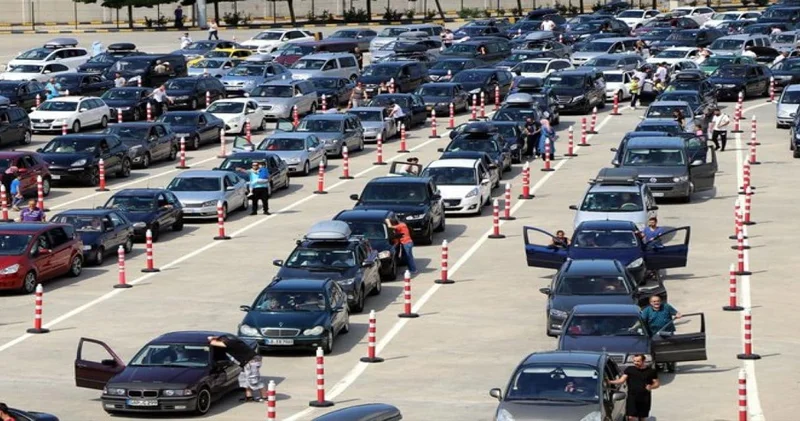 Gurbetçiler akın akın geliyor