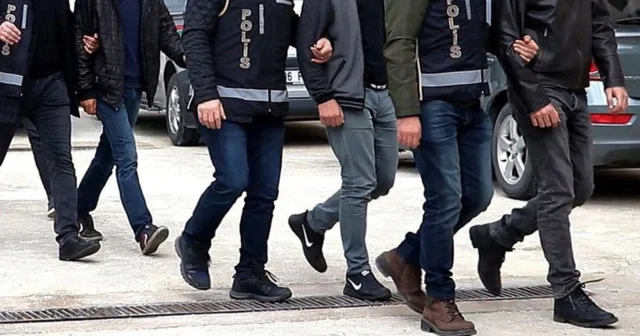 İBB ye yönelik yolsuzluk soruşturmasında gözaltına alınan 13 şüpheliden 8 ine tutuklama talebi İstanbul Haberleri