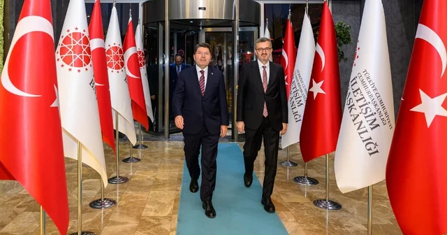 Adalet Bakanı Tunç, Cumhurbaşkanlığı İletişim Başkanı Duran ile bir araya geldi Ankara Haberleri
