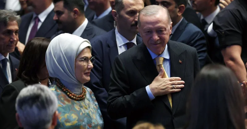 Emine Erdoğan: Gönüllerde yeşeren tüm umutlar, AK Parti ile gerçekleşecek