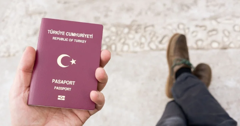 Vatandaşların bilgileriyle sahte kimlik ve pasaport düzenleyen çete hakkında rapor!
