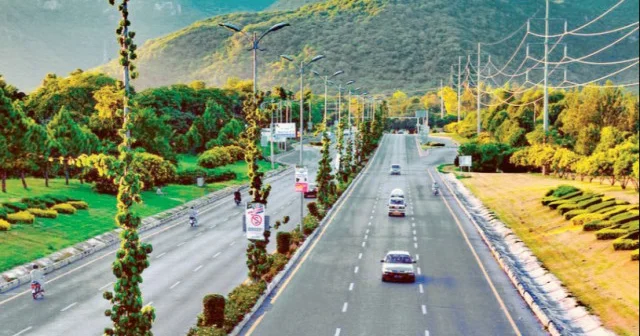 Yenilik enerji ve ağlantı: Pakistan’ın modern ekonomiye giden yolu Asya Haberleri