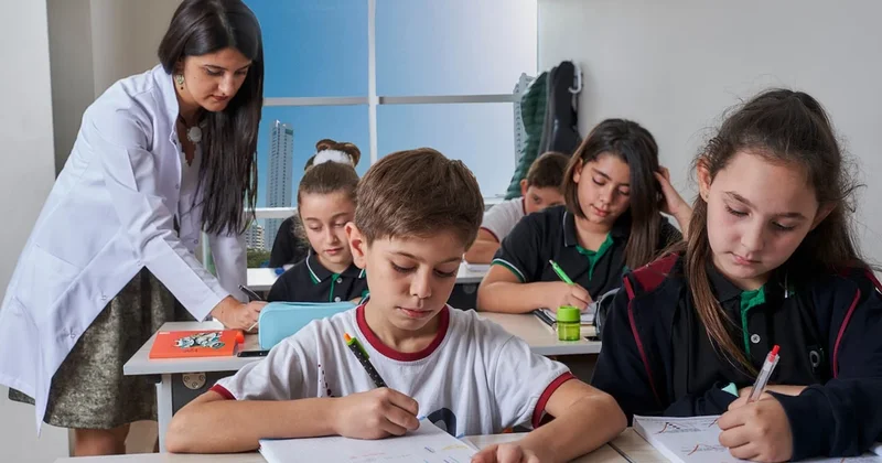 Öğretmene 12 bin liraya kölelik ilanı Sözcü Gazetesi