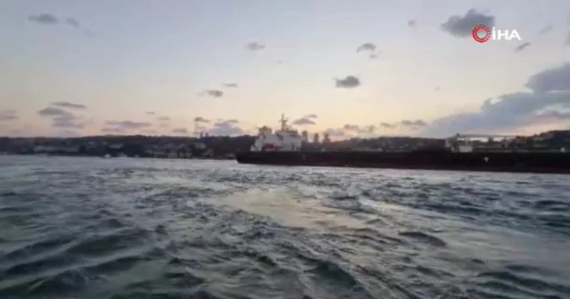 İstanbul Boğazı nda gemi arızası! Boğaz gemi trafiğine kapatıldı