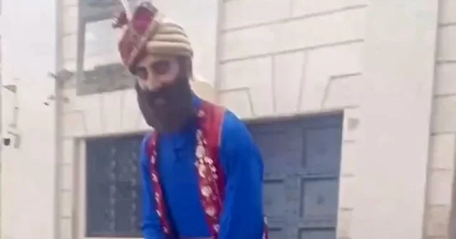 İspanya da görülen Alaaddin in cini Karslı çıktı VİDEO İZLE